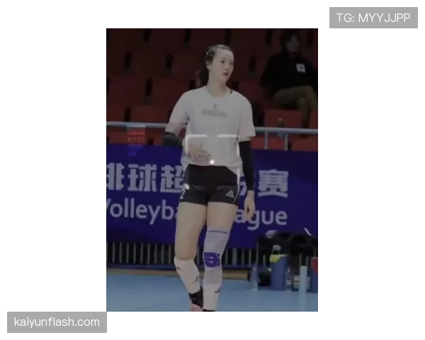 张常宁一张街拍,把运动员和贵妇合成了,差距感直接炸裂 张常宁一张街拍,把运动员和贵妇合成了,差距感直接炸裂